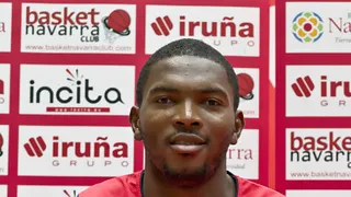 Yves Mekongo deja Grupo Iruña Navarra
