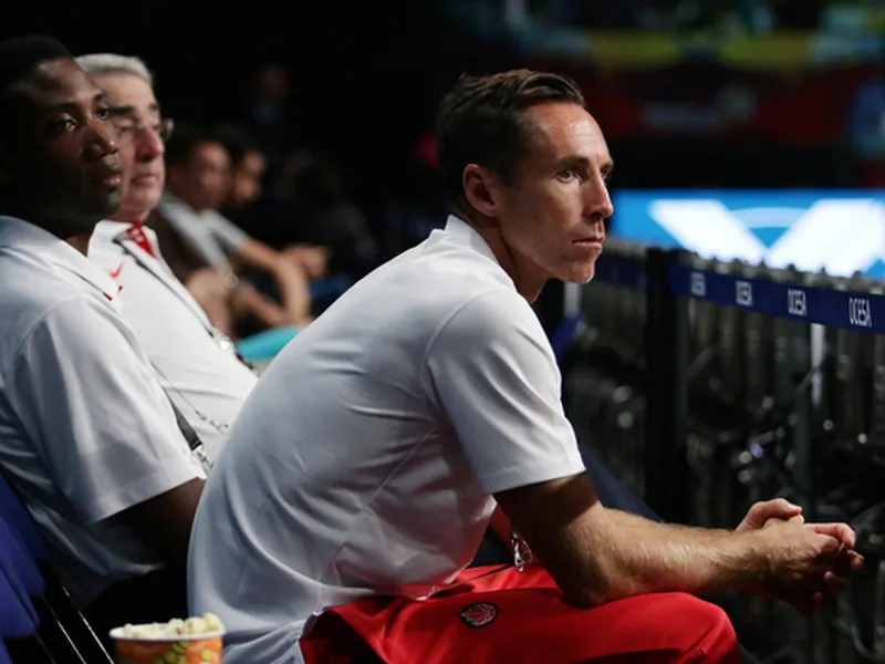 Golden State quiere a Steve Nash… para el desarrollo de jugadores