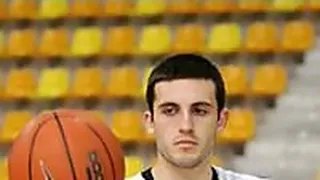 Filip Videnov, ex del Real Madrid, ficha por el Caja San Fernando