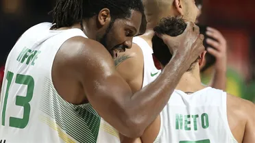 Neto permite a Brasil tomarse una revancha histórica y meterse en cuartos (85-65)