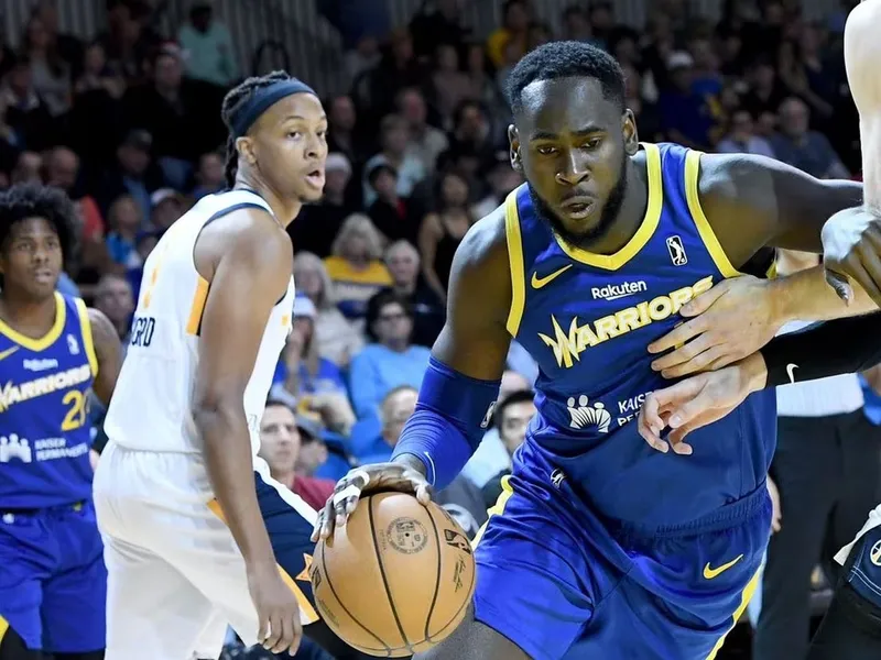Garuba quiere un sitio en los Warriors: Se reivindica con su mejor versión