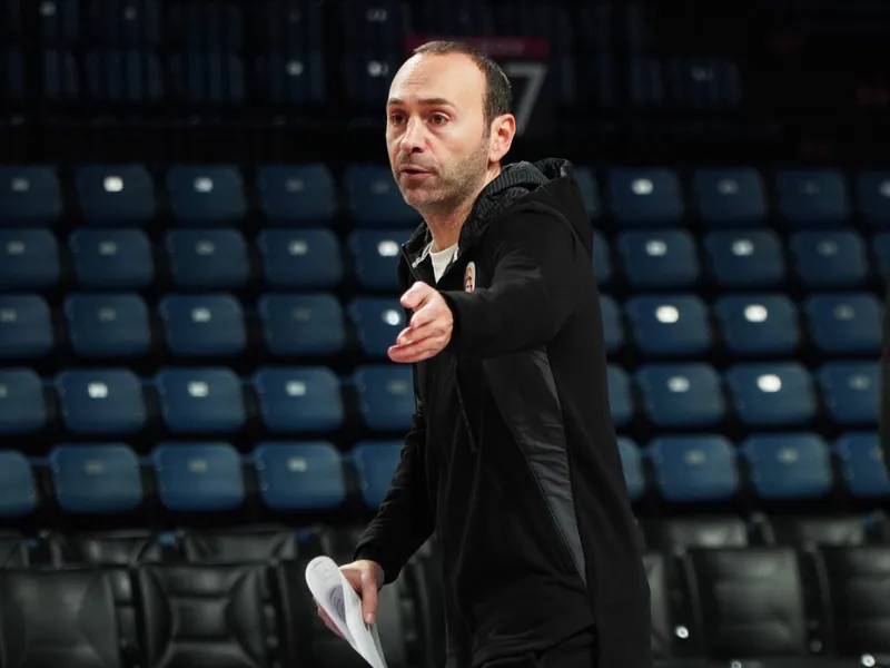 El detalle curioso del nuevo técnico del Galatasaray con uno de sus máximos rivales