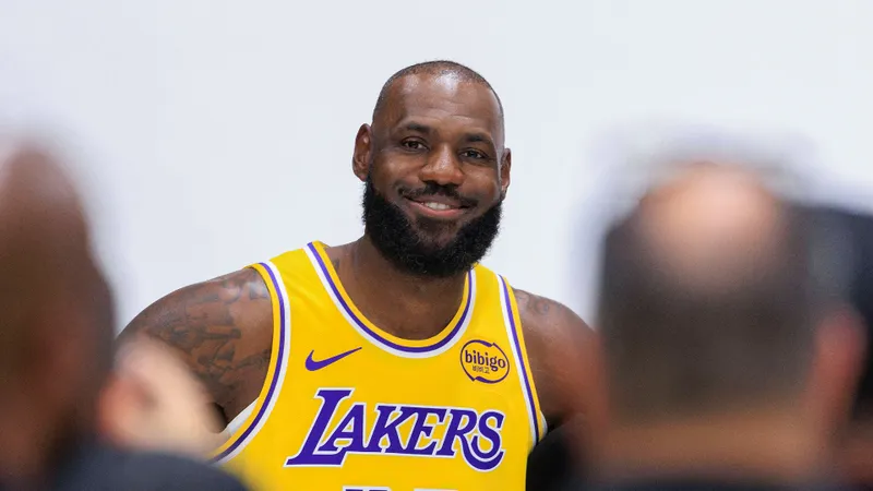 LeBron James: Los récords imposibles que caerán este 2026