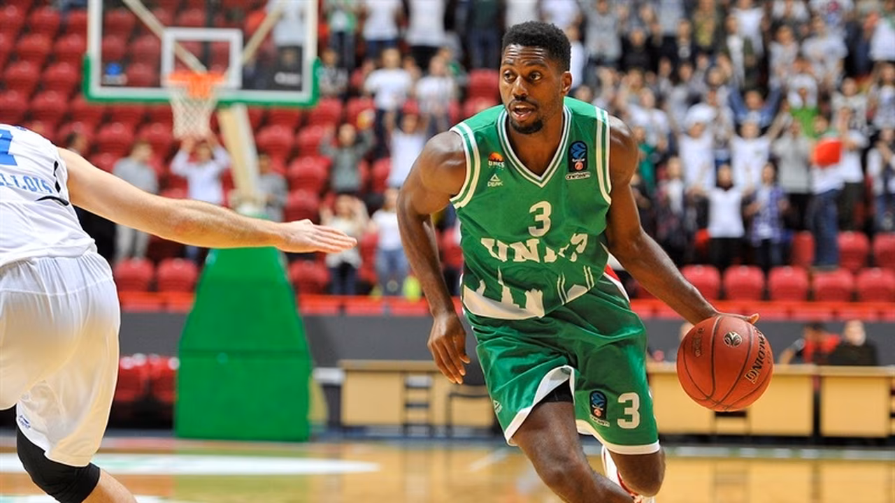 Analizando a Melvin Ejim, el potente nuevo alero del Unicaja