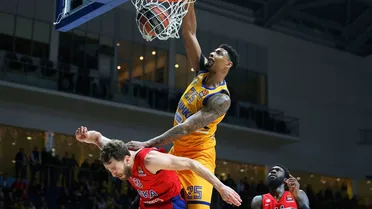 Analizando a Jordan Mickey: más físico e intimidación para la pintura blanca