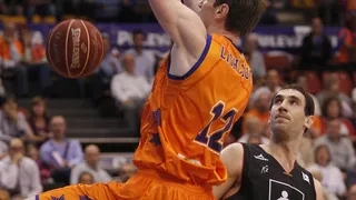 Valencia Basket convierte el sueño del CAI en pesadilla (80-42)