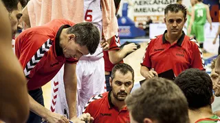 Musli, impacto inmediato; la metralleta Waczynski y Perasovic devuelve la sonrisa al Buesa