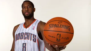 Más potencia física para Baskonia, que ficha a DJ White por un mes