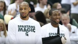 Michigan St pierde a dos pilares; los reyes del Doble-Doble; Chris Walker por fin elegible