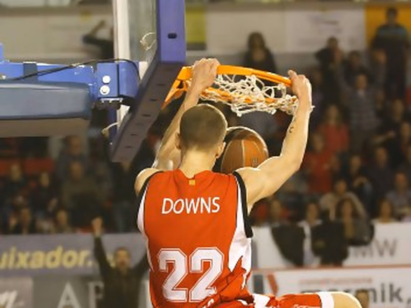 El Assignia Manresa coge oxigeno a costa de un UCAM Murcia que sigue en puestos de descenso (83-74)