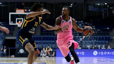El Barça pasa por encima del Khimki gracias a un excelso Higgins (75-87)