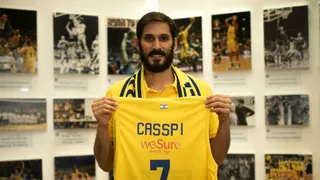 Zoco europeo: Omri Casspi retorna a Maccabi tras una década; Mike James, oficial a CSKA