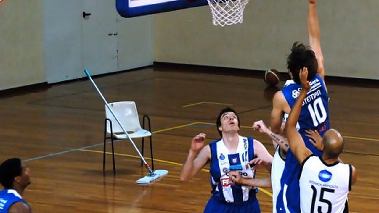 Liga portuguesa LPB (J8): FC Porto y Benfica llegan invictos al cara a cara; Barreirense sigue en racha; Coelho MVP