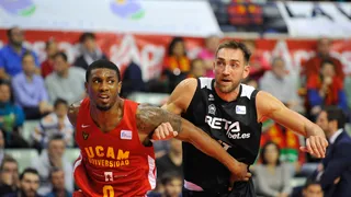 UCAM Murcia se lleva un partido marcado por las pérdidas del RETAbet Bilbao Basket