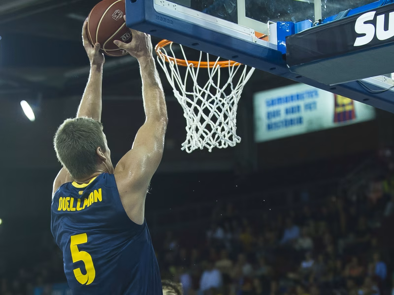 Doellman y Abrines finiquitan al Turow. El Barça sigue sin conocer la derrota (86-67)