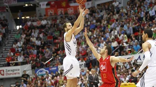 Rudy rescata al Real Madrid en Zaragoza para alcanzar las semifinales (95-101)