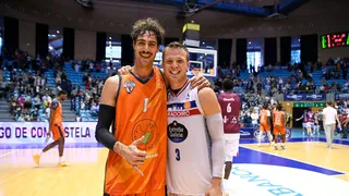 Festival de triples del tirador de Obradoiro y el rival se rinde: “Estará en ACB”