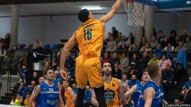 LEB Oro J11: Los derbis no defraudan. Cheikh Fall, taponador compulsivo