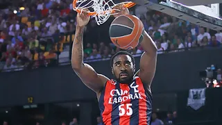Caja Laboral corta a Reggie Williams