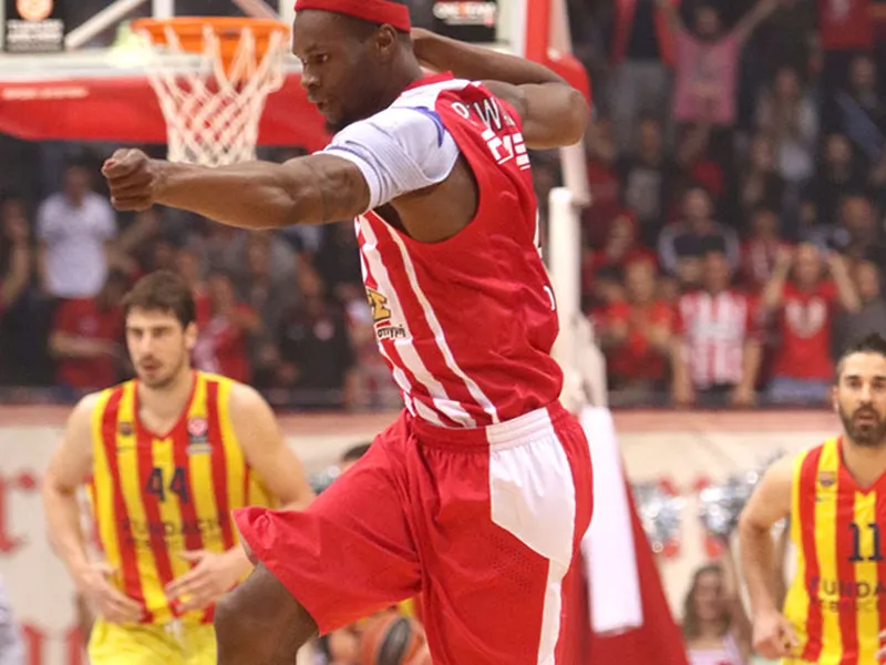 Un triple de Printezis envía al Barça a casa y clasifica a Olympiacos para la F4 (71-68)