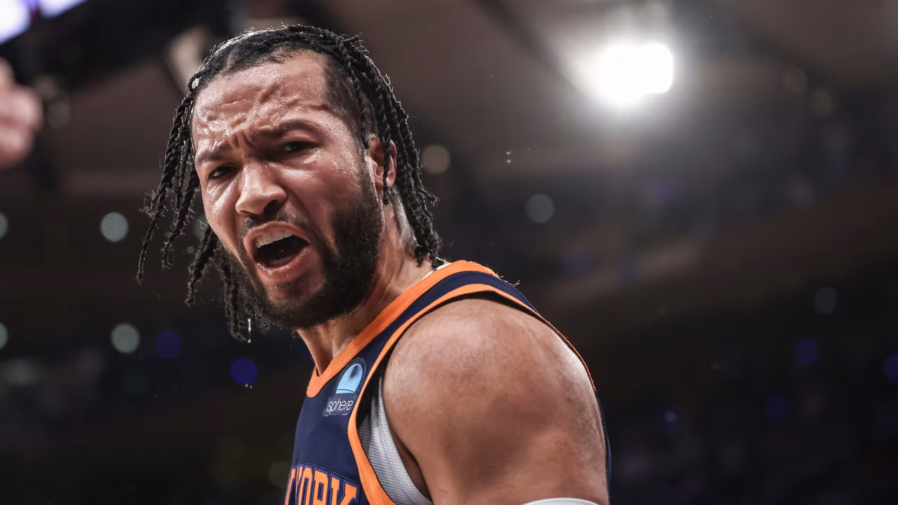 “Brunson merece una estatua”: nunca un jugador rechazó tanto dinero en una franquicia