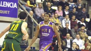 Jason Robinson fortalece el perímetro del Melilla Baloncesto