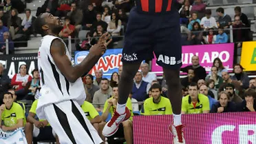 De lío en lío en Grecia: Dorsey se va del Olympiacos; Schortsanitis, tema parlamentario; y Aris, con nuevo entrenador