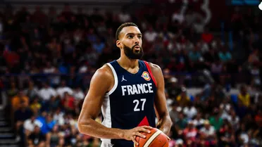 Sí, Rudy Gobert ha metido el primer triple de su vida