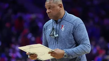 ¿Podrá Doc Rivers reparar la construcción mal edificada de Philadelphia?