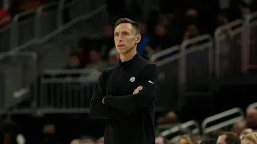 Steve Nash deja de ser entrenador de Nets. La controversia sigue instalada en Brooklyn