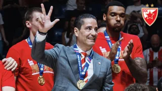 Estrella Roja gana la liga sin jugar, Partizan arde en críticas