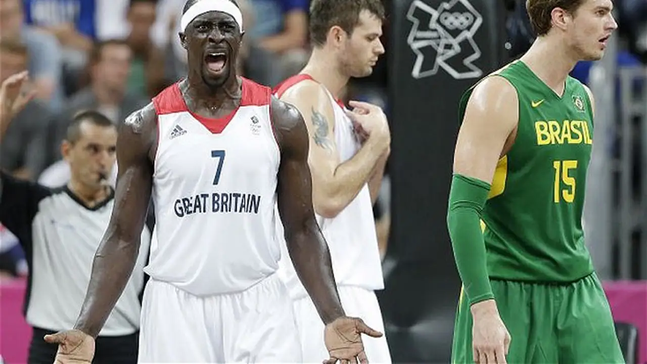 Pops Mensah-Bonsu pone punto y final a su carrera tras pasar por 17 equipos