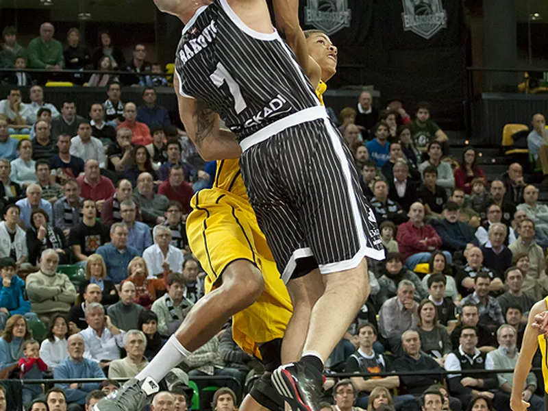 Solobasket One on One Copa del Rey 2013 (IV): Herbalife Gran Canaria vs Uxue Bilbao Basket