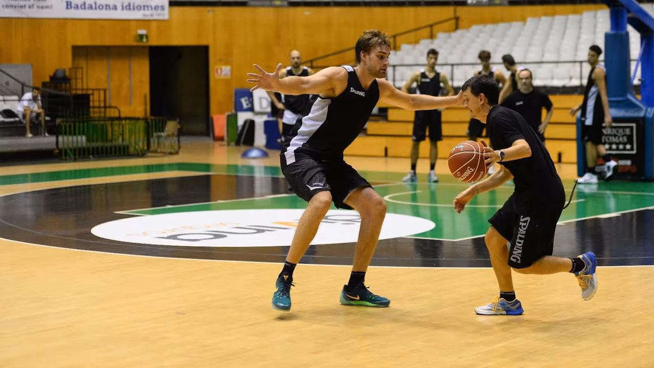 Paul Mokeski, exNBA sobre Garrett Stutz: “Muy buen reboteador con alto basketball IQ”