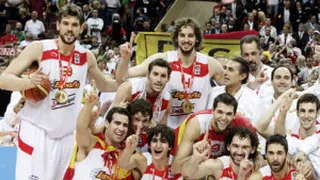 ¡¡¡Olé!!!, España logra su primer oro en un Europeo destrozando a Serbia (85-63)
