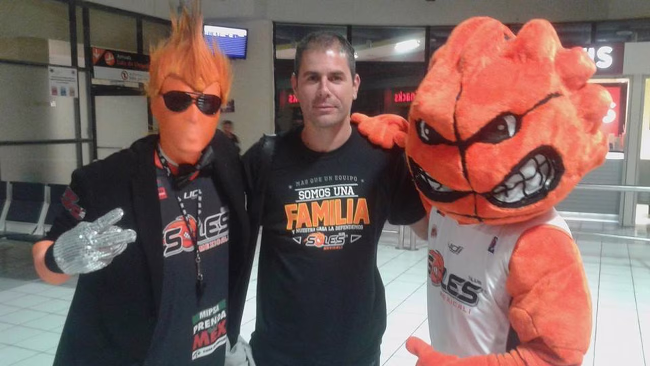 Iván Déniz estará en el All Star mexicano y Curro Segura gana el primero en Venezuela