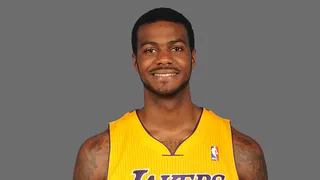 La Noche Americana: las palabras se las lleva el viento, los Lakers vuelven a perder; los Raptors ceden ante el triple-doble de James; los Warriors noquean a otro gallo y los Spurs siguen al acecho