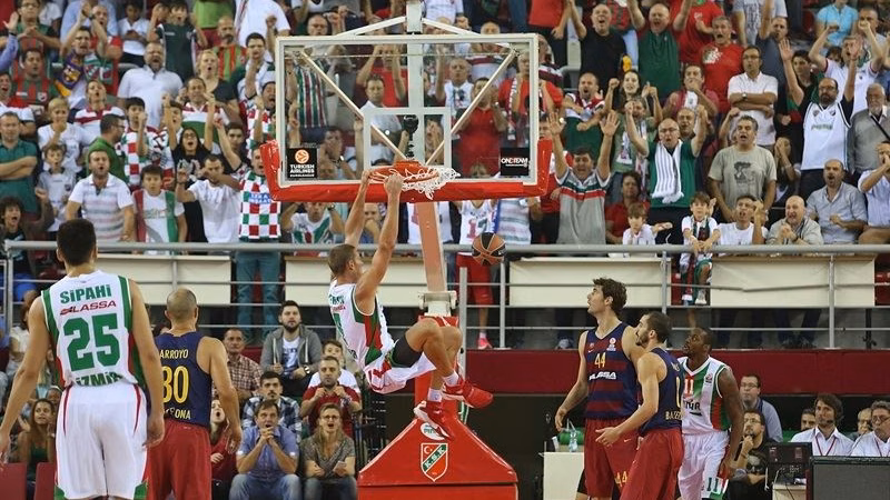 El FC Barcelona Lassa no puede con la pasión turca
