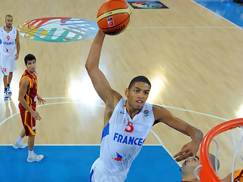 Eurobasket 09 (Grupo E.1): Rusia sorprende a Croacia. Grecia y Francia siguen con paso firme