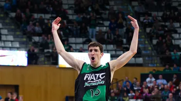 Savané llama “niña chica” a Tomic; Vives dice “no ” pensar en Madrid y lío en Pucela