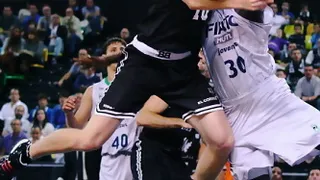 Entre pívots anda el juego: Tomas Hampl a River Andorra y Mansour Kasse a Planasa Navarra