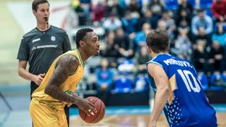 Hendrix, rumbo a Tel-Aviv; ¿marcha atrás con Viny? y llega Kenny Hayes