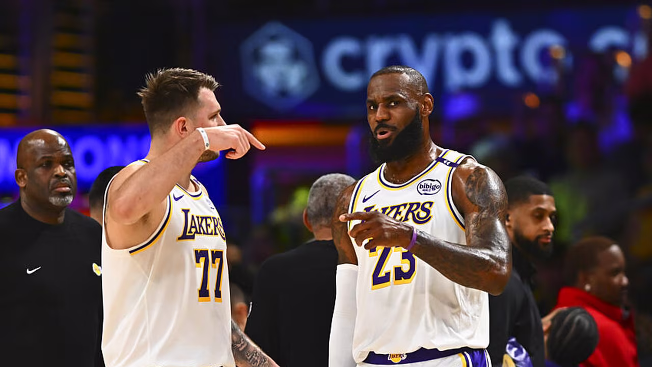 Los Ángeles Lakers podrían fichar a un All-Star que promedia 21 puntos