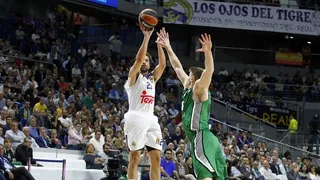 Sergio Llull (23) rescata al Real Madrid de la telaraña de Blatt; 1-0 para los blancos