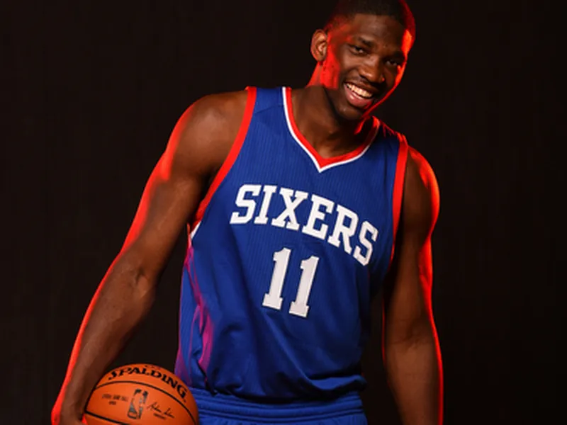 La suerte no sonríe a Joel Embiid: segunda operación y adiós a la próxima temporada