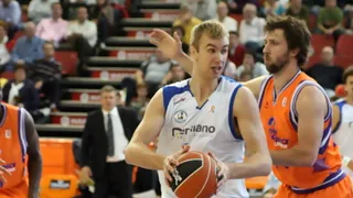 Andriuskevicius, dos años más en Meridiano Alicante