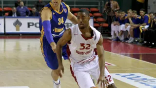 VTB United League: El Khimki, nueva víctima de un Krylia sin acierto pero implacable en el rebote ofensivo; el CSKA resuelve un duelo inédito en la competición ante el Triumph; Petr Brenda, MVP