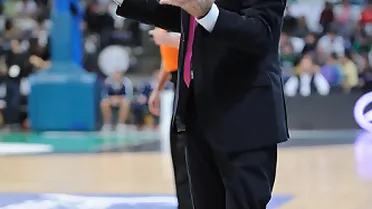 Joan Plaza despeja la incógnita: abandona Sevilla y ficha por el Zalgiris