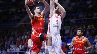 España somete a Turquía en el último partido de las ventanas (74-58)