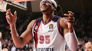 Ivanovic le eligió antes que a Chima Moneke